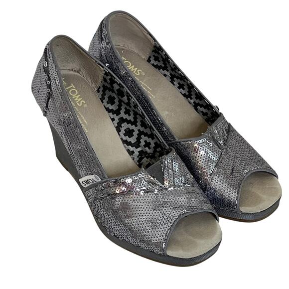 TOMS Womens Silver Sequin Peep Toe Wedge Heels Size W7 Glitter Party Shoes - Picture 3 of 12